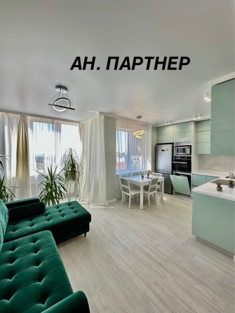 Продам 2-кім. квартиру з Авторським ремонтом Держ. Програми - фото 1