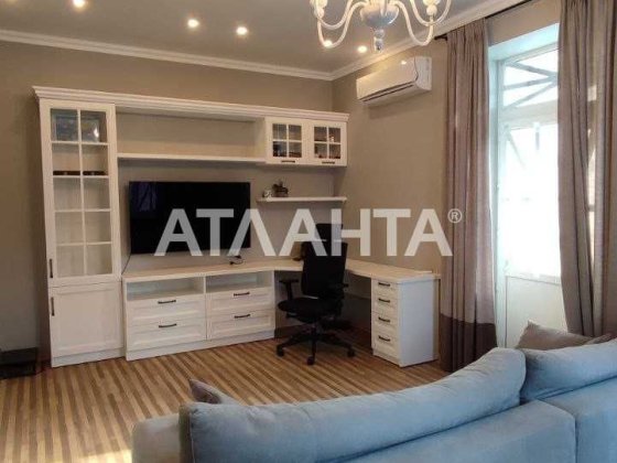 2-комнатная «сталинка» на 5-й ст. Фонтана — ремонт, мебель и техника Одесса