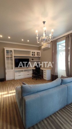 2-комнатная «сталинка» на 5-й ст. Фонтана — ремонт, мебель и техника - фото 1