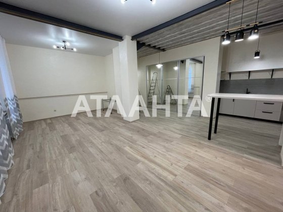 Квартира с евроремонтом в центре города Одесса