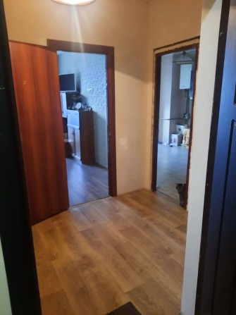 Продам треміново простору і світлу квартиру - фото 1