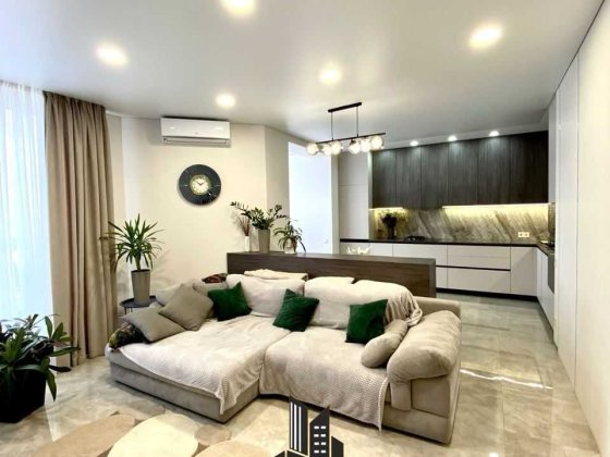 Продам 3 к квартиру з ремонтом 95 кв.м. ЖК Софія Резиденс Софиевская Борщаговка