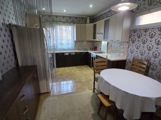 Продам Трьохкімнатну квартиру Николаев