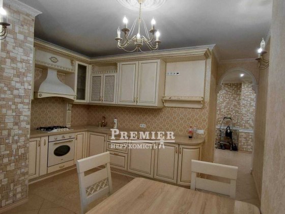 Продам сучасну 2-кімнатну квартиру з авторським ремонтом Одесса