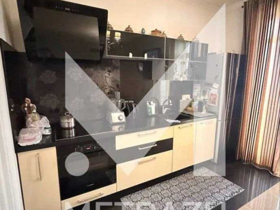 Продам  2-ком кв 80 м², в ЖК Алексеевский5 минут до метро Перемоги Харків