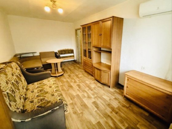 Продам 1 к квартиру вул Листопадова Николаев