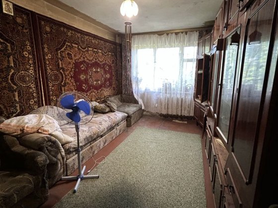 Продається 3 кімнатна на Вінграновського  (Інгульський район) ТОРГ Николаев