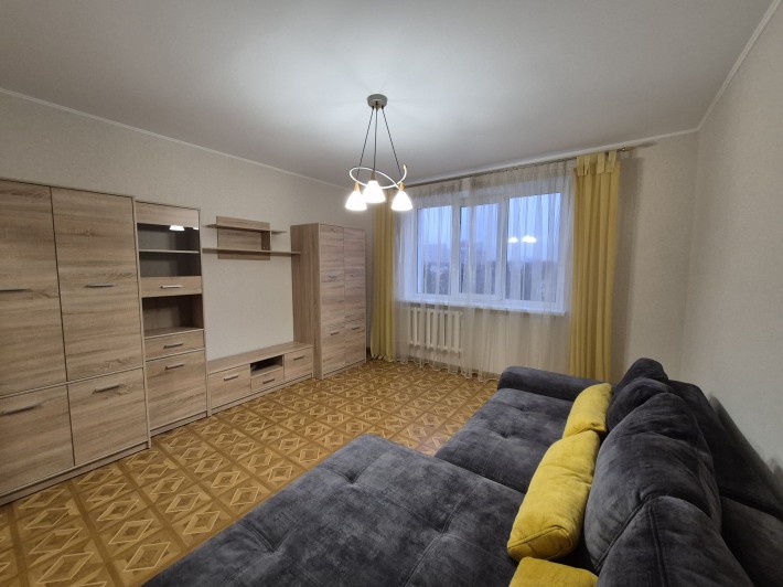 Продам готову для життя 2-х кімн. Вузовський. +кладовка в подарунок - фото 1