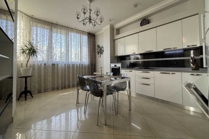 Продам однокомнатную квартиру в кирпичном доме на Фонтане/Госпрограмма - фото 1