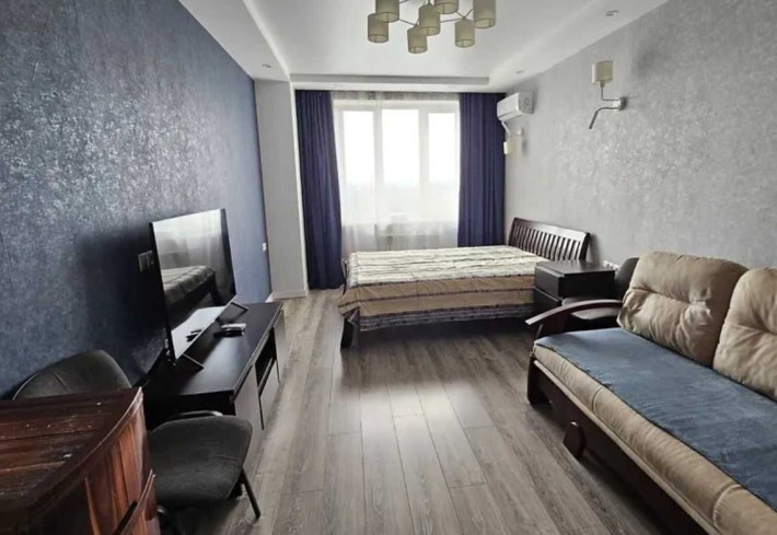 Продам 2 к. квартиру ЖК Садовый новострой Новые Дома Дворец Спорта - фото 1