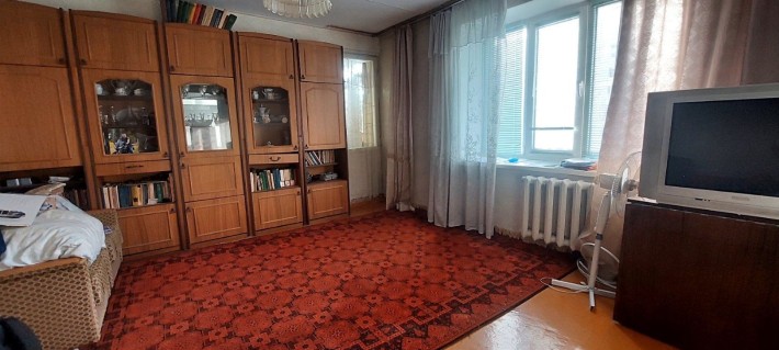 Продаю 2к/к Олега Ольжича 7а - фото 1