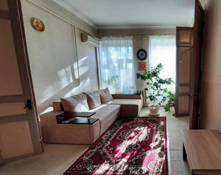 Продам 3-х комнатную квартиру на Прохоровской - фото 1