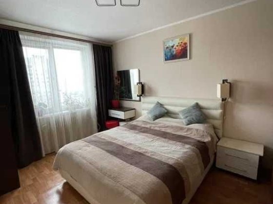 Лучшая 3 к 64 м² Площадь Восстания Спортивна Метростроителей  Конний р Харків