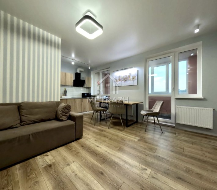 Новая 3 ком. квартира в ЖК Мира 4, м. Индустриальная (21926) - фото 1