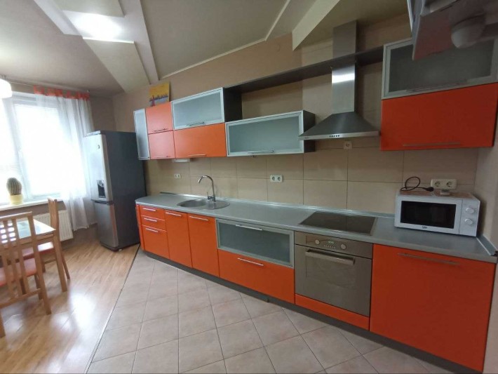 Реальная Продам шикарную огромную 2к м. Гагарина - фото 1