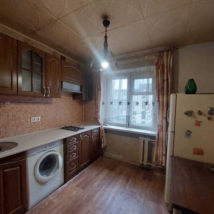 ПРОДАЖА. 1 кімнатна квартира. Черьомушки. Блочно-цеглянний будинок. - фото 1