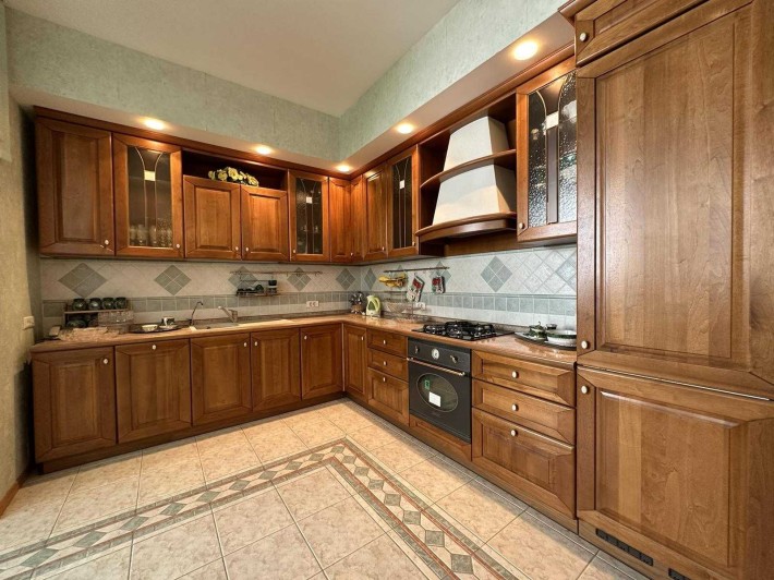 3-х комнатная в элитном доме возле моря  пер.Дунаева - фото 1