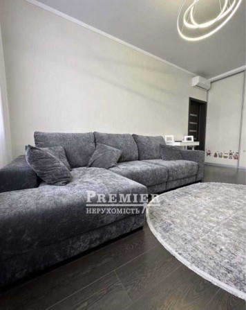 2-кімнатна квартира в ЖК «Альтаїр», 61 м², з технікою - фото 1