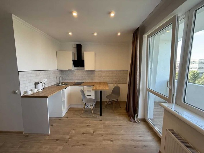 15m 1 квартира Новые Дома метро Дворец Спорта новострой єВідновлення - фото 1