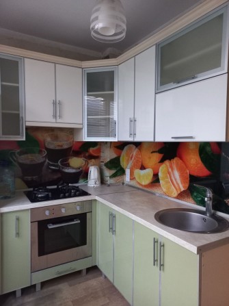 Продам 1к . квартиру Бавария Свинаренка б.7 - фото 1