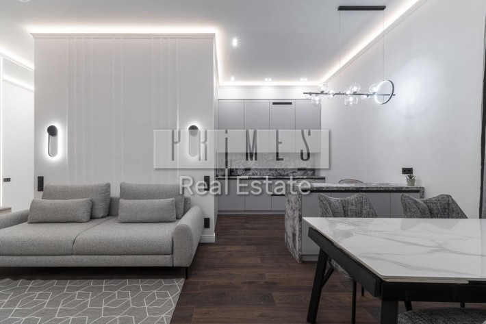 Продаж нової 2к квартири ремонт 64м2 Олеся Гончара Золоті Ворота Центр - фото 1