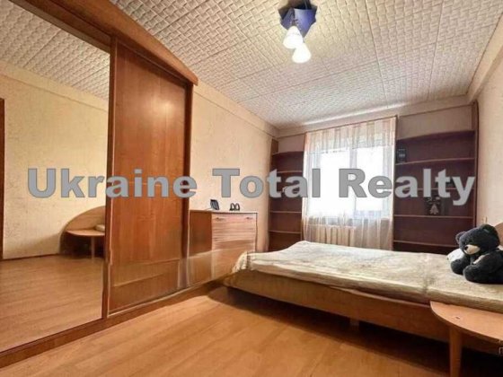 Борщагівка! Велика 3 кімнатна квартира 68м2! Вулиця Зодчих 50А Киев