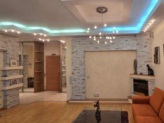 Без комісії! Волоська 51, Поділ, Контрактова, Квартира 5к з сауною! Киев