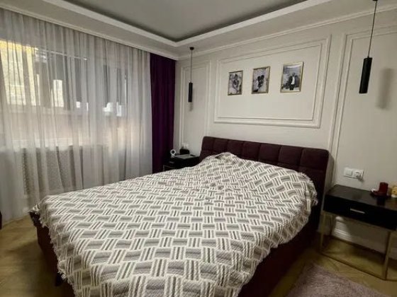 ПРОДАЖА 2 кімнатної квартири І. Дзюби 8 Київ