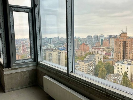 Крута трикімнатна квартира в центрі міста Київ. Киев