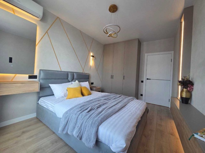 продам євродвушку 45м. ЖК Варшавський 2 - фото 1