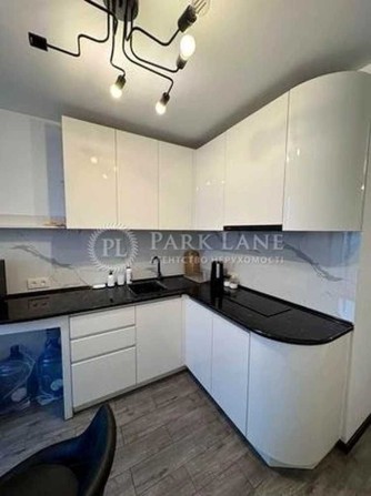 Продаж 1к квартири Повітряних Сил 19 Соломянка метро Вокзальна - фото 1