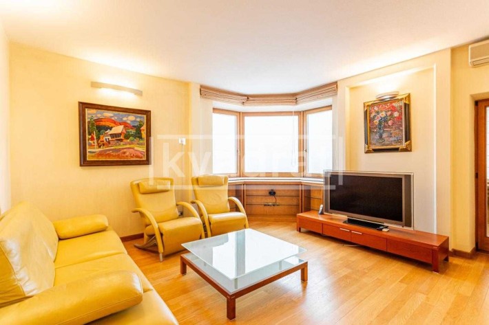 Без % Продаж 3к квартири 120м2 вул. Хрещатик 4 Шевченківський р. центр - фото 1