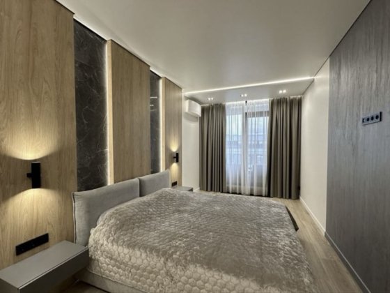 Продам квартиру ЖК Варшавський 2 без% Крістерів 56м 2к Олеся Киев