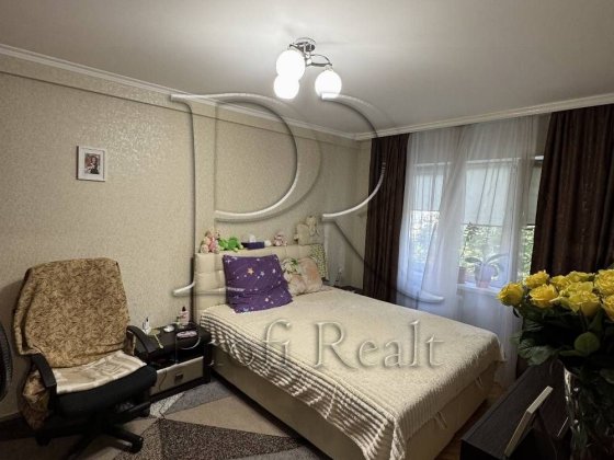 Продаж 2 к кв. з ремонт/Дегтярівська/Лукʼянівська/Білоруська/Коперника Киев