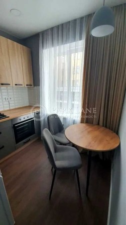 Продаж 1к в істор Центрі біля метро Університет Гоголівська 11/39 - фото 1