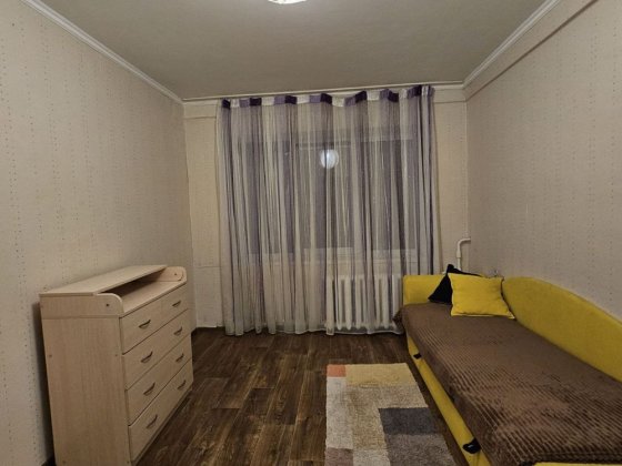 3к квартира, Соломʼянська 27, газ, всі держ програми, без% Киев