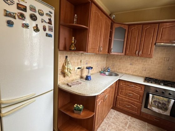 Єреванська 13 Уманська Чоколівський Гетьмана Шулявська Караваєві Дачі Киев