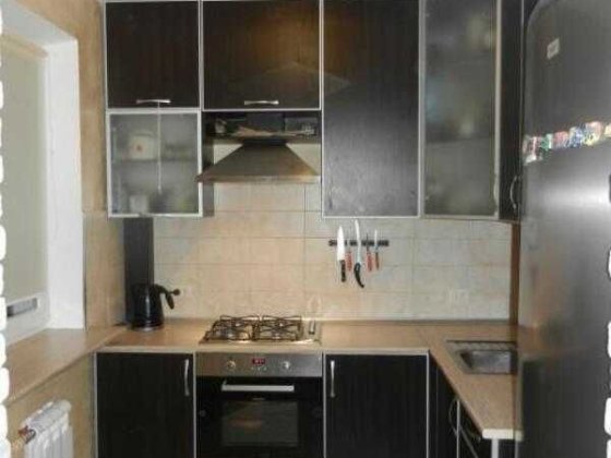 Продам трикімнатну квартиру на Нових Будинках Харків