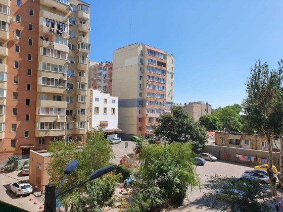 1-квартира в хорошем доме на третьем этаже на ул.Дюковской Одесса