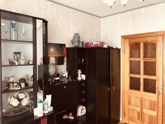 4х кім.евар.Києвський р-н.Таїрово.На 4му поверсі.Житловий чистий стан! Одеса