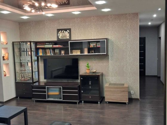 Продам 3 комн квартиру 98м2. Ремонт. Салтовка, Новостройка,531м-н J Харьков