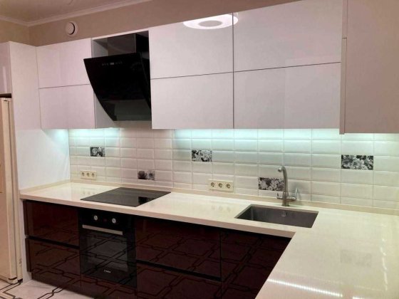 Продам трехкомнатную квартиру с евроремонтом на Таирова/Ак.Вильямса Одеса