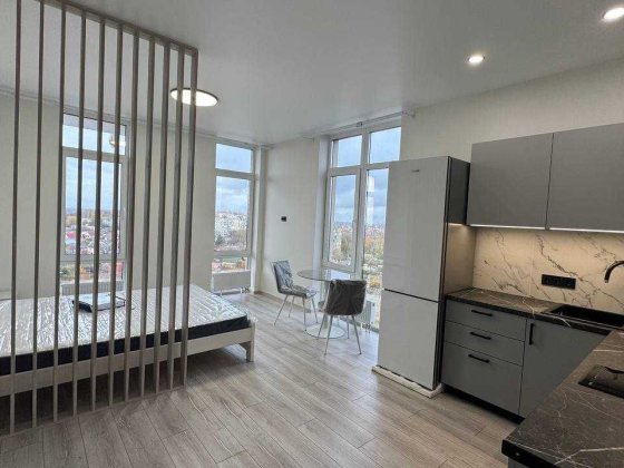 Красивая квартира-студия на Черемушках Одеса