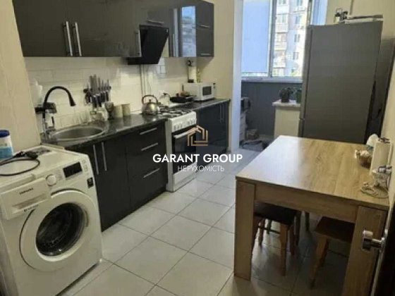 Супер пропозиція трикімнатна квартира у зручній локації Одесса