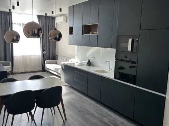 Продається сучасна 2кімнатна квартира ,ЖК Лайнер,Клочківська(код22456) Харьков