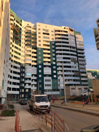 Продам видовую 2к в новострое на Одесской, ЖК Макеевский - фото 1