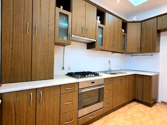 Продам 2 к.кв. в ЖК Консоль, Павлово Поле, Саржин Яр. 5/9, 77м2. AN Харків