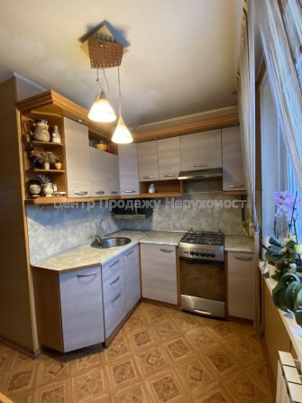 R8 Продам 3к. квартиру в районі метро Метробудівників - фото 1