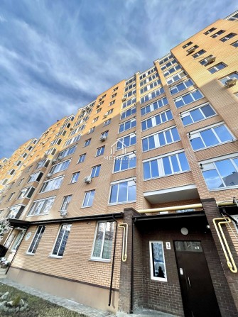 ЖК Лазурний, центр,  Центральний ринок ,дворівнева квартира(код17754) - фото 1