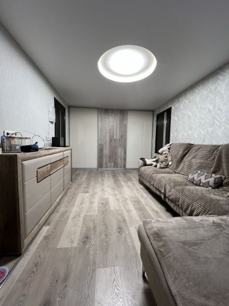 Продам 2к.кв. Пятихатки Пр. Академика Курчатова! - фото 1